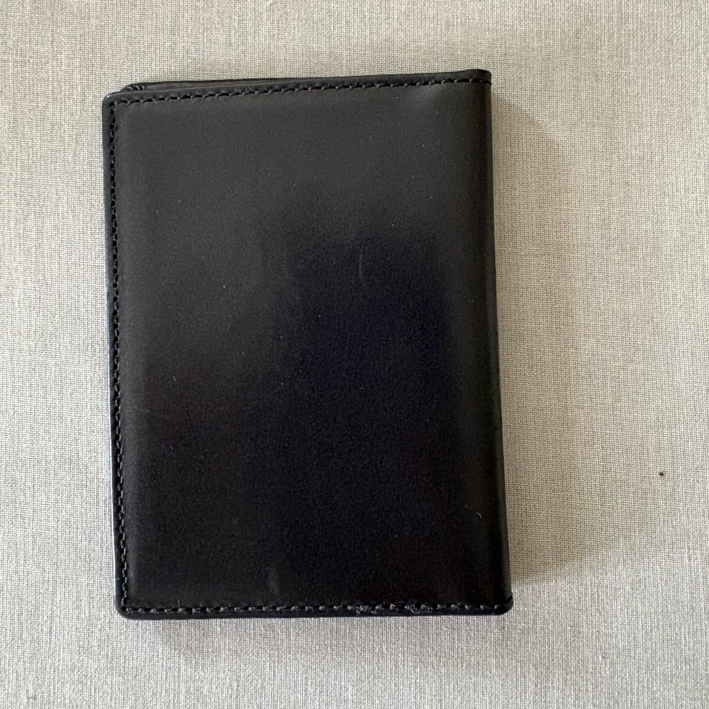 Coach Black and Cream ID Holder - Picture 3 of 4